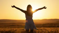 Due abitudini che, secondo un famoso filosofo, rendono felice una persona