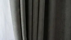 Rinfresca le tende in 15 minuti con semplici consigli: non serve toglierle